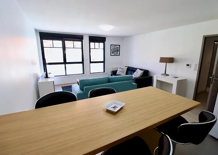 Apartment Maison Bleue - 4 Pers, 2 Chambres, Prox Marche