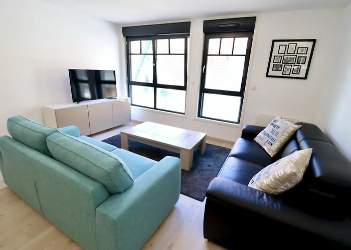 Maison Bleue - 4 Pers, 2 Chambres, Prox Marche Apartment